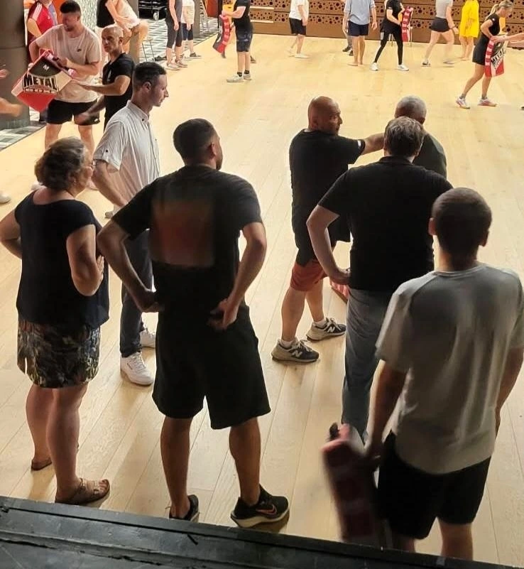 AIRetouch_20250828_141034790